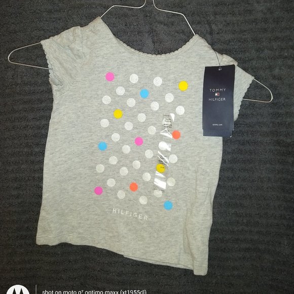 Tommy Hilfiger short sleeve t shirt 2T Girls NWT - Picture 1 of 1